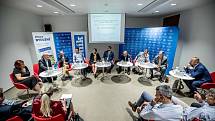 Předvolební debata před komunálními volbami probíhala 20. září v Praze v Hospodářské komoře.