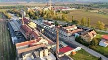 Firma P-D Refractories s výrobními halami ve Velkých Opatovicích a ve Svitavách je největším českým dodavatelem žáruvzdorných materiálů