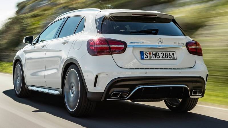 Mercedes-AMG GLA 45.