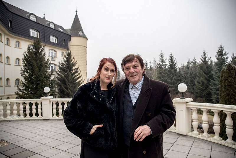 Herec Pavel Trávníček s manželkou Monikou.