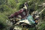 Trosky letounu Airbus, který dne 31. července 1992 narazil poblíž Káthmándú v Nepálu do horského úbočí