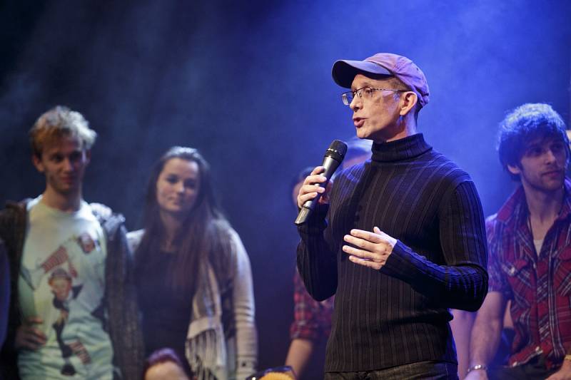 Pražské divadlo Kalich představilo 22. ledna novinářům ukázky z muzikálu RENT. 