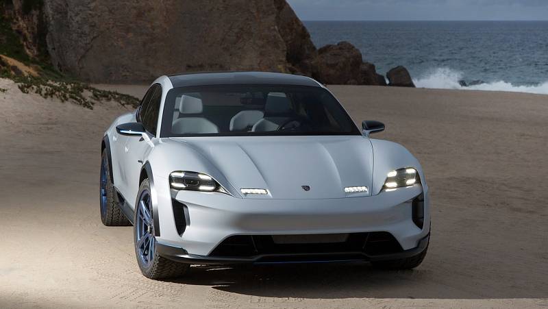 Mission E Cross Turismo Concept