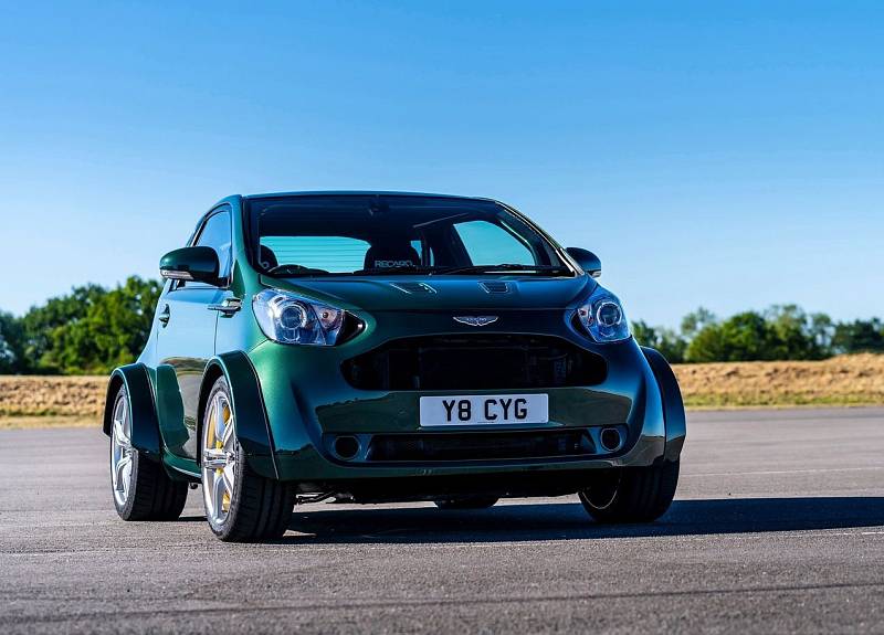 Aston Martin Cygnet V8 2018