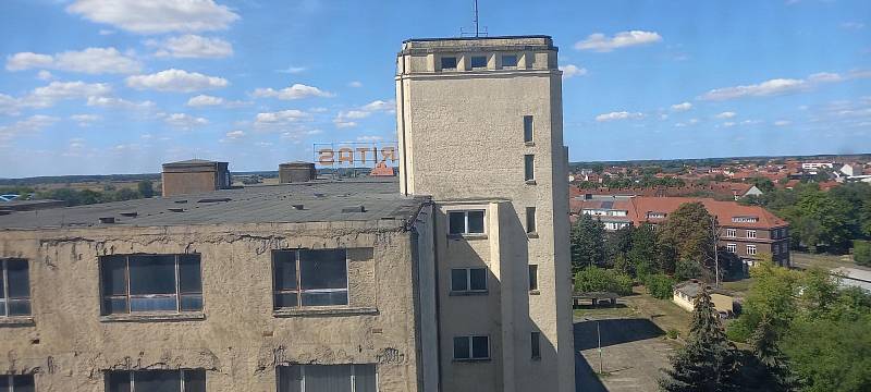 Wittenberge, bývalé hlavní město Evropy šicích strojů. Do roku 1945 Singer poté Veritas. Výroba skončila v roce 1991. V tovární věží je muzeum.