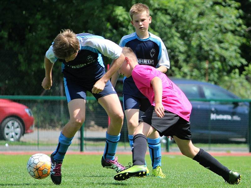 Odveta finále okresního přeboru mladších žáků, neděle 11. června 2017: FK Čáslav E - Sokol Družba Suchdol 5:4.