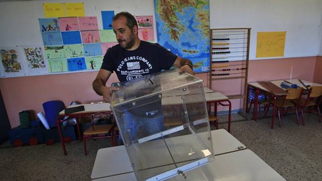Zadlužené Řecko se chystá v neděli již k druhým předčasným volbám v letošním roce. 