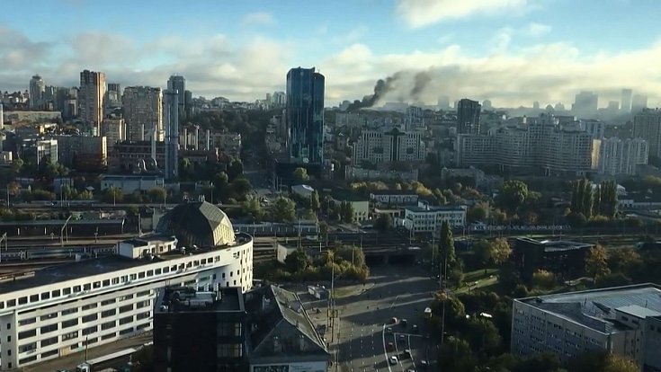 Raketový útok na město Kyjev, 10. října 2022. Ilustrační snímek