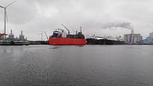 Terminál na zkapalněný plyn v nizozemském přístavu Eemshaven.