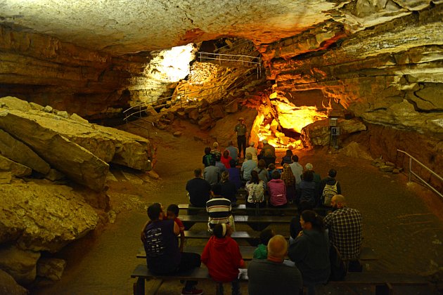 V Mamutí jeskyni se prý podařilo zdokumentovat nejméně 150 paranormálních jevů.