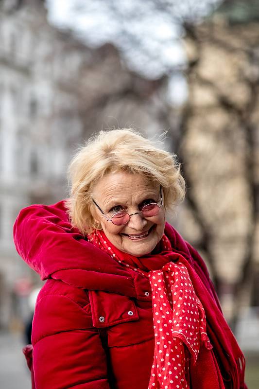 Herečka Regina Rázlová při fotografování pro Deník 31. ledna v Praze.