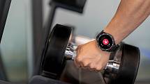 Huawei Watch GT 3 SE by měly být vhodné také pro ty, kdo neholdují túrám a dávají přednost raději cvičení ve fitku, plavání nebo třeba tenisu