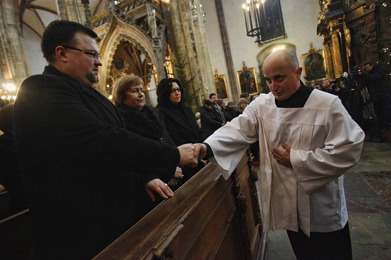 Poslední rozloučení s herečkou Jiřinou Jiráskovou