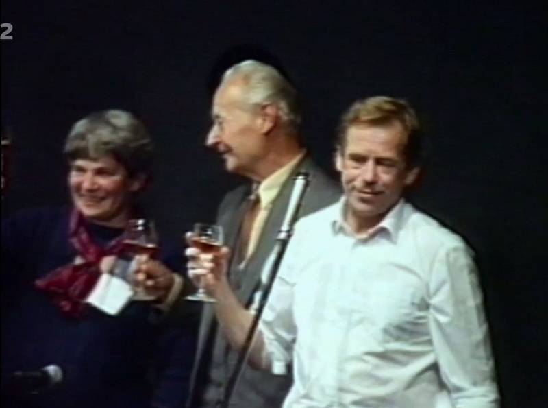 Překladatelka Rita Klímová, Alexander Dubček a Václav Havel