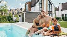 Britská společnost Love Home Swap zaznamenala loni 282procentní meziroční nárůst počtu nových zákazníků, kteří se přihlásili k tomu, že si chtějí tuto výměnu bezplatně vyzkoušet. 