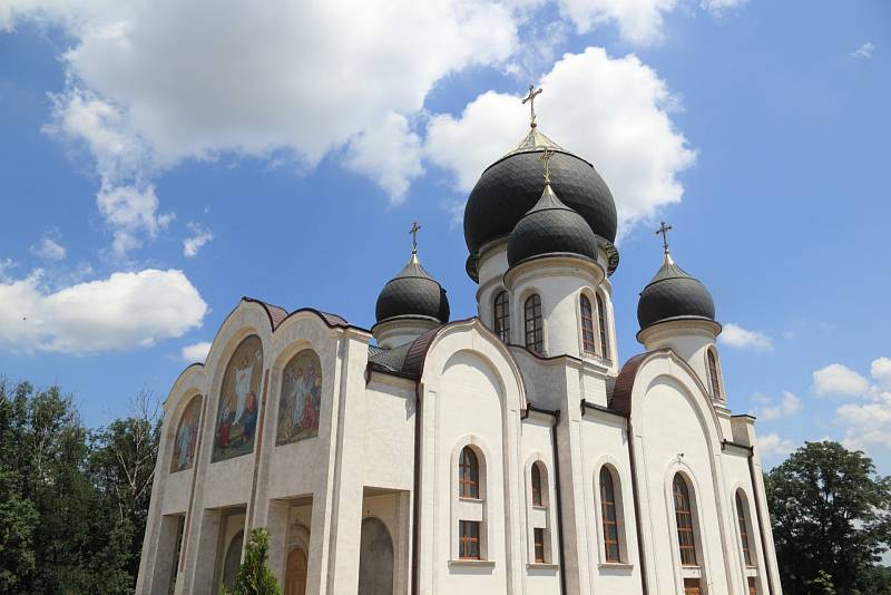 Jedna z četných pravoslavných církevních staveb.