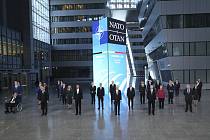 Lídři zemí na summitu NATO v Bruselu 14. června 2021. Vlevo je český prezident Miloš Zeman.