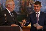 Prezident Miloš Zeman a ministr financí Andrej Babiš 17. prosince v Praze na tiskové konferenci.