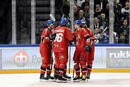 Čeští hokejisté se radují z třetího vítězství na Karjala Cupu ve Finsku.