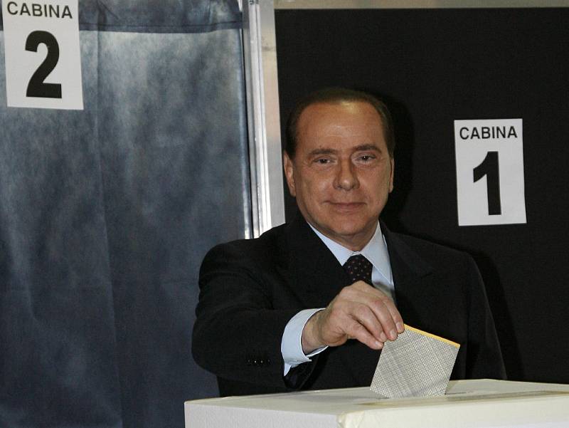 Berlusconi chce zpřísnit imigrační zákony.