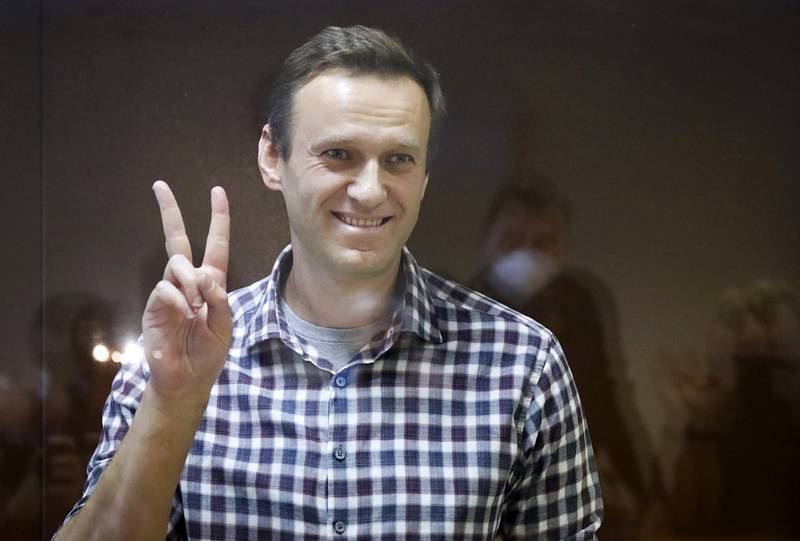Ruský lídr opozice Alexej Navalnyj u soudu v Moskvě 20. února 2021.