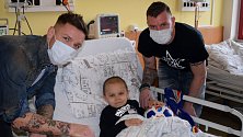 Fotbalisté Baníku Ostrava navštívili nemocné děti
