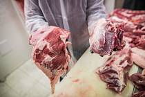 Přestávají lidé kupovat maso?