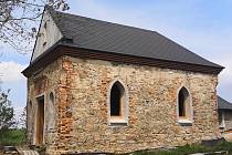 Obnova kaple svatého Josefa v zaniklé sudetské osadě Annín na Jesenicku.