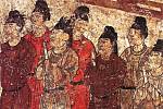 Eunuchové na nástěnné malbě v hrobce čínského prince Zhanghuai z dynastie Tang
