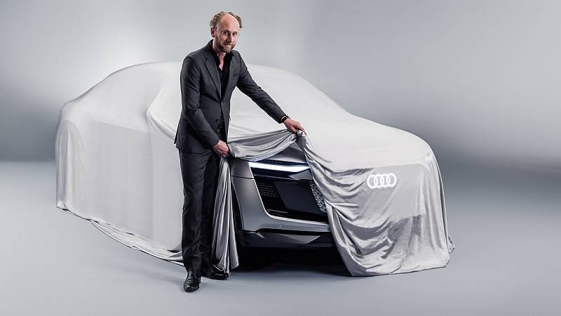 Koncept Audi e-tron Sportback.