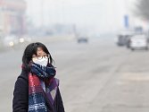 Smogový stav se v Číně nezlepšil, naopak ruší a omezují lety