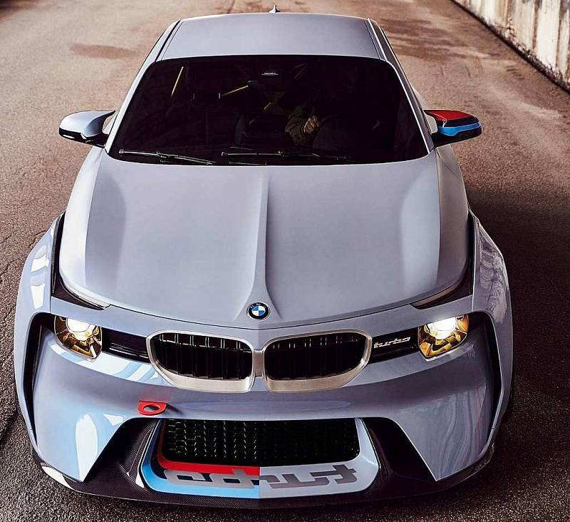 Koncept BMW 2002 Hommage.