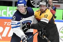 Fin Patrik Laine a Němec Marcus Kink