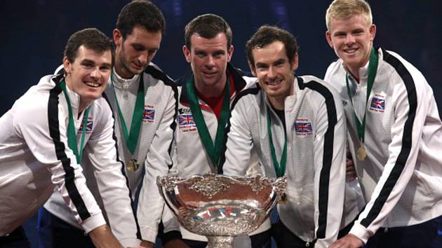 Britští tenisté s Andy Murraym (druhý zprava) vyhráli slavný Davis Cup.