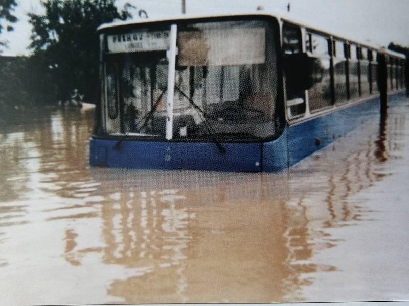 Zaplavené Troubky v červenci 1997.