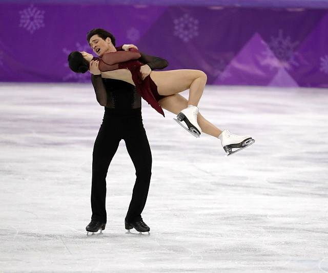 Tessa Virtue a Scott Moir si vyjeli v Pchjongčchangu zlato.