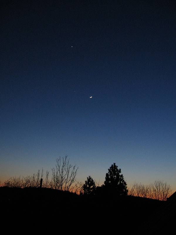 Venuše, Jupiter a Měsíc na Jílovišti v březnu 2011.