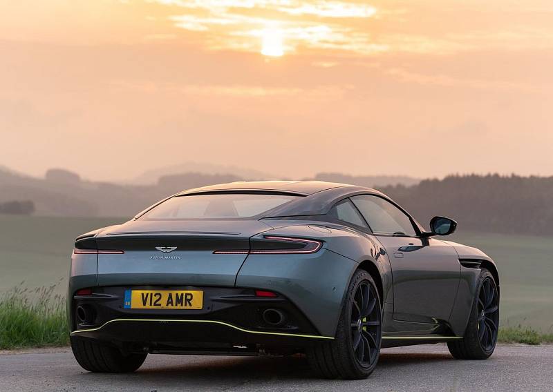 Aston Martin DB11 AMR 2019