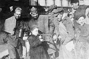 Britští vojáci ve Francii na konci první světové války.