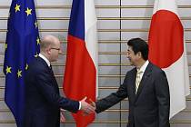 Bohuslav Sobotka a japonský premiér Šinzó Abe