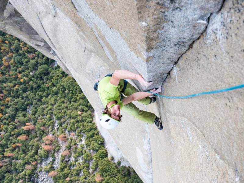 Adam Ondra v rekordním čase přelezl Dawn Wall v masivu El Capitan v Yosemitském národním parku v USA.