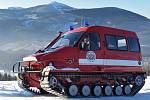 GAZ - 3409 Bobr pózuje před Sněžkou