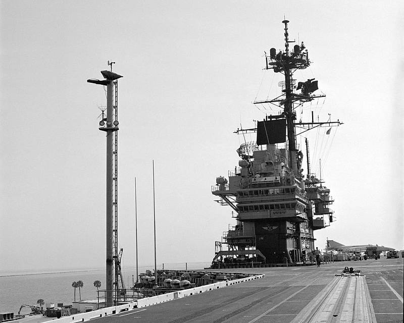 Letadlová loď USS Forrestal