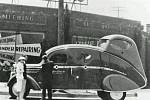 I obrněné užitkové vozy mají svou dlouhou tradici, tento Mack Armored Truck je z roku 1936 a konstrukce působí vskutku originálně.