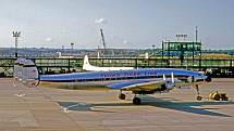 Letoun Lockheed Constellation L-1049 společnosti Tiger, podobný tomu, který se 16. března 1962 záhadně ztratil v západním Tichomoří