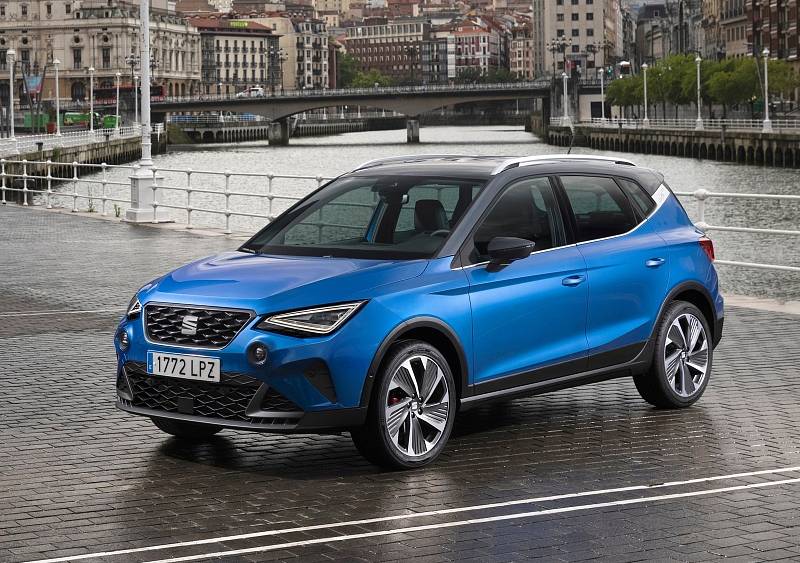 Malá SUV: 1. Seat Arona - 2883 kusů