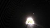 „Přijde mi výstižná tato fotka - světlo na konci tunelu - doufám, že jako v každém tunelu je i u téhle mojí nemoci,“ neztrácí Jitka naději