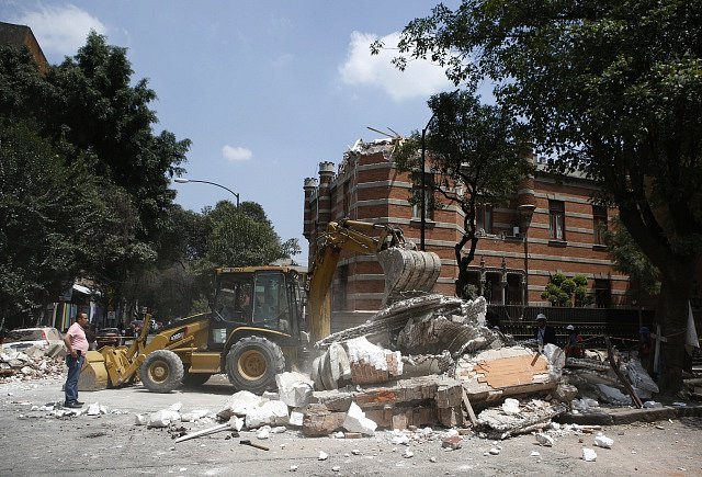 Mexiko zasáhlo rozsáhlé zemětřesení