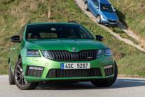 Škoda Octavia Combi RS a Škoda Octavia Scout.