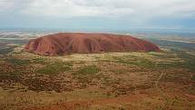 Australská hora Uluru, známá také jako Ayersova skála